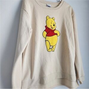 Disney NWT Winnie the Pooh Raised Character Ivory Pullover Sweater Women’s Sz M